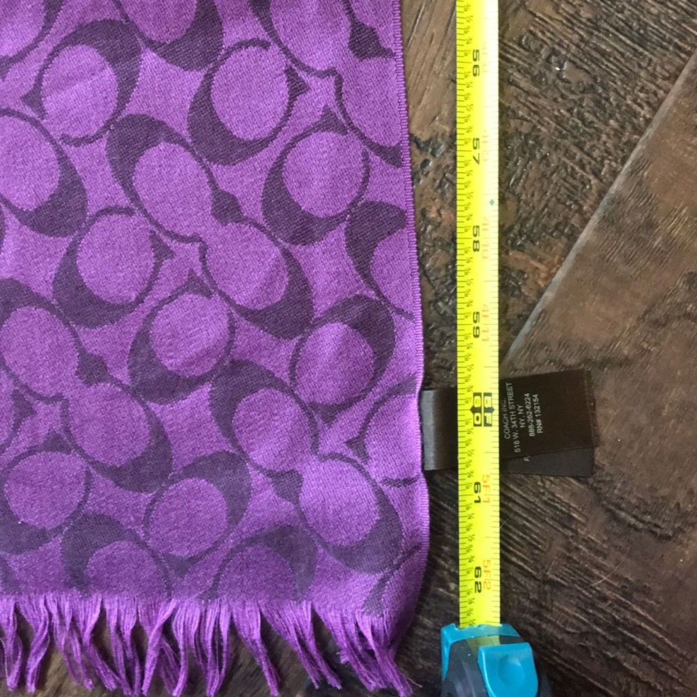 Coach Purple Scarf - Picture 4 of 10